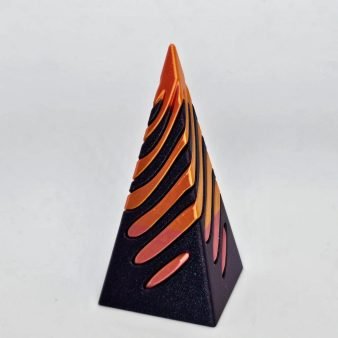 🔥Last Dat 70% OFF - Impossible Pyramid Passthrough Sculpture